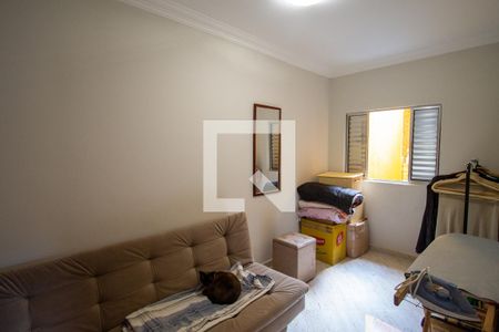 Casa à venda com 175m², 4 quartos e 2 vagas Casa à venda com 175m², 4 quartos e 2 vagasQuarto 4