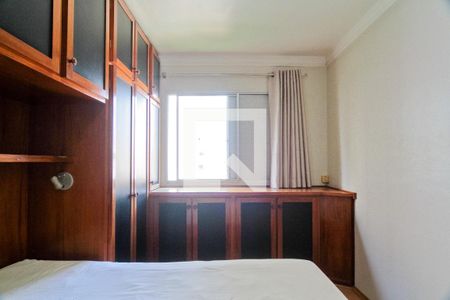 Apartamento à venda com 78m², 2 quartos e 1 vagaQuarto 2