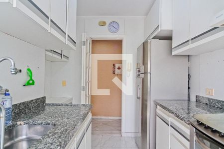 Apartamento à venda com 78m², 2 quartos e 1 vagaCozinha