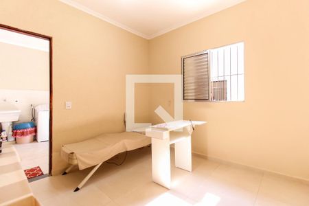 Casa à venda com 233m², 3 quartos e 3 vagas Casa à venda com 233m², 3 quartos e 3 vagasQuarto de Serviço