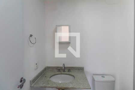 Banheiro de apartamento para alugar com 2 quartos, 48m² em Vila Independência, São Paulo
