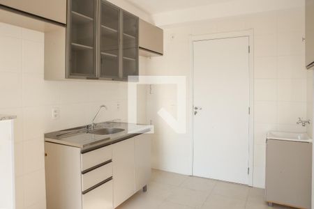 Apartamento para alugar com 32m², 2 quartos e sem vaga Apartamento para alugar com 32m², 2 quartos e sem vagaCozinha e Área de Serviço