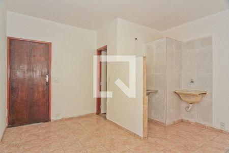 Studio para alugar com 30m², 1 quarto e sem vaga Studio para alugar com 30m², 1 quarto e sem vagaSala
