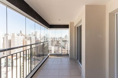 Studio à venda com 37m², 1 quarto e 1 vaga Studio à venda com 37m², 1 quarto e 1 vagaVaranda