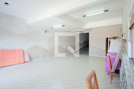 Casa à venda com 650m², 5 quartos e 4 vagasGaragem