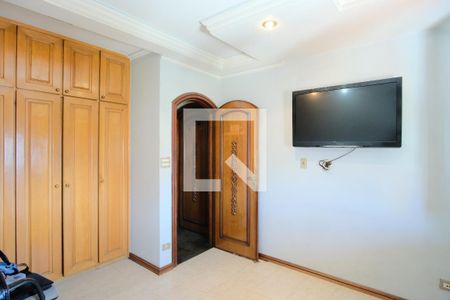 Casa à venda com 650m², 5 quartos e 4 vagasQuarto 2