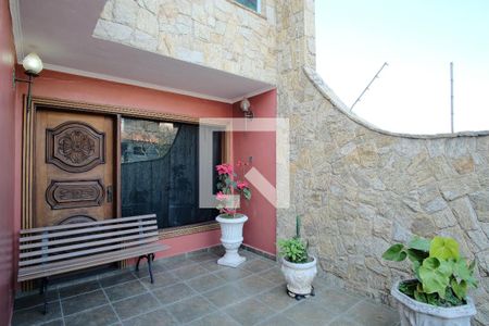 Casa à venda com 650m², 5 quartos e 4 vagasEntrada