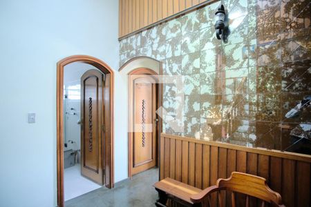 Casa à venda com 650m², 5 quartos e 4 vagasHall dos Quartos