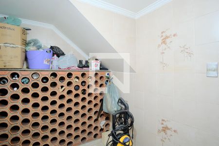 Casa à venda com 650m², 5 quartos e 4 vagasAdega