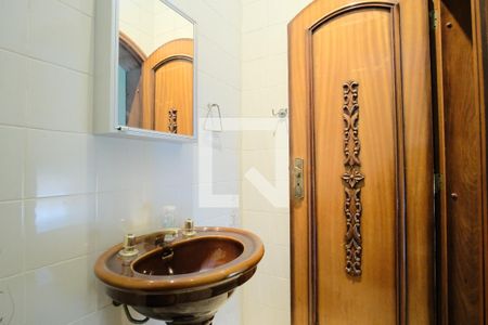 Casa à venda com 650m², 5 quartos e 4 vagasLavabo da Garagem