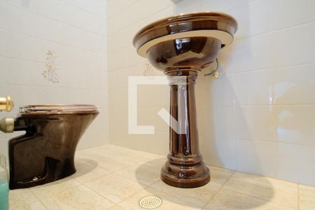 Casa à venda com 650m², 5 quartos e 4 vagasLavabo da Garagem