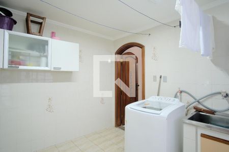 Casa à venda com 650m², 5 quartos e 4 vagasLavanderia