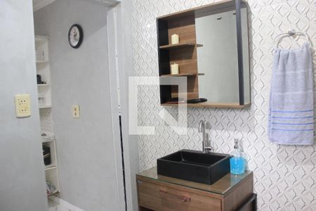 Casa para alugar com 120m², 2 quartos e 2 vagasLavabo