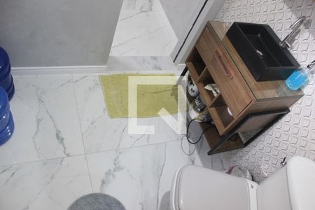 Casa para alugar com 120m², 2 quartos e 2 vagasLavabo