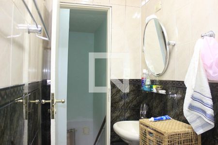 Casa para alugar com 120m², 2 quartos e 2 vagasBanheiro