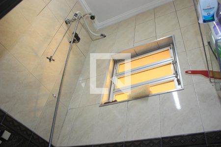 Casa para alugar com 120m², 2 quartos e 2 vagasBanheiro