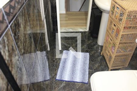 Casa para alugar com 120m², 2 quartos e 2 vagasBanheiro