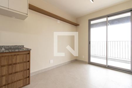 Sala de apartamento para alugar com 1 quarto, 37m² em Vila Firmiano Pinto, São Paulo