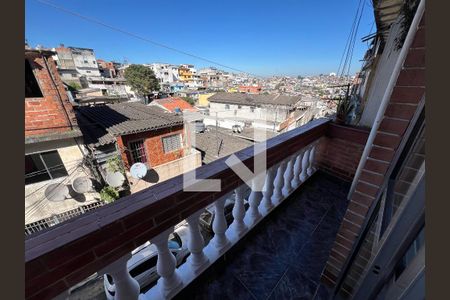 Casa para alugar com 57m², 2 quartos e sem vagaVaranda