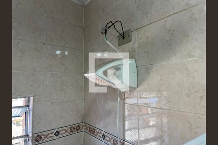 Casa para alugar com 57m², 2 quartos e sem vagaBanheiro