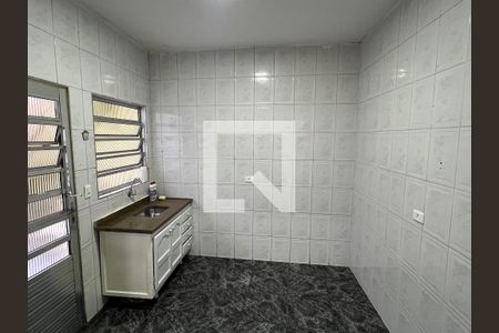 Casa para alugar com 57m², 2 quartos e sem vagaCozinha