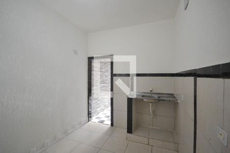 Casa para alugar com 46m², 1 quarto e sem vaga Casa para alugar com 46m², 1 quarto e sem vagaCozinha e Área de Serviço