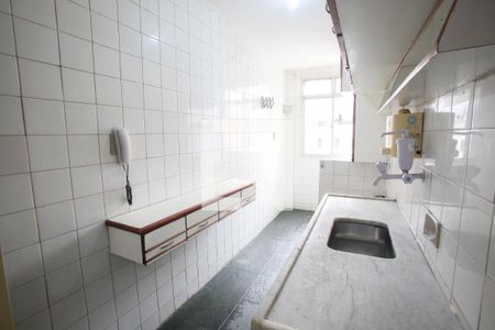 Apartamento para alugar com 56m², 2 quartos e sem vagaCozinha