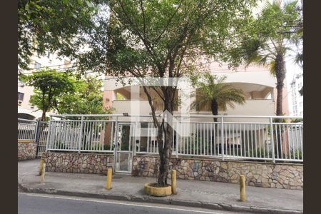 Apartamento para alugar com 56m², 2 quartos e sem vagaFachada