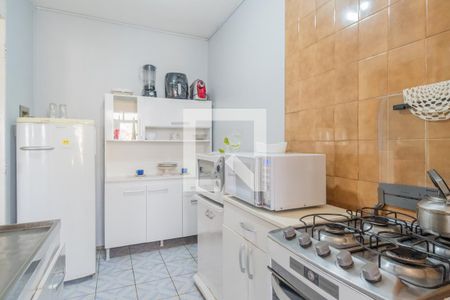 Apartamento à venda com 57m², 2 quartos e 1 vaga Apartamento à venda com 57m², 2 quartos e 1 vagaCozinha e Área de Serviço