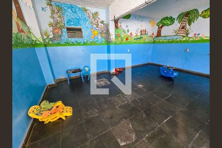 Apartamento para alugar com 75m², 3 quartos e 1 vagaÁrea comum - Playground