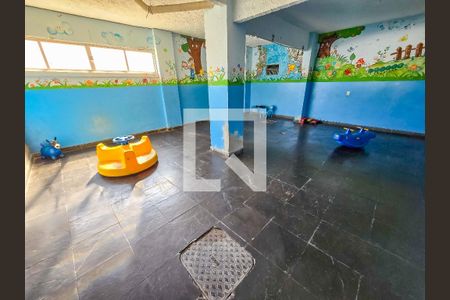 Apartamento para alugar com 75m², 3 quartos e 1 vagaÁrea comum - Playground