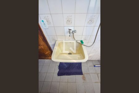 Apartamento para alugar com 75m², 3 quartos e 1 vagaÁrea de Serviço