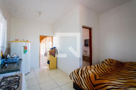 Casa à venda com 400m², 4 quartos e 3 vagasEdícula - Quarto/Cozinha