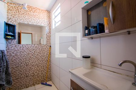 Casa à venda com 400m², 4 quartos e 3 vagasEdícula - Banheiro