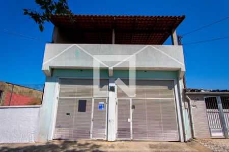 Casa à venda com 400m², 4 quartos e 3 vagasFachada