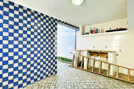 Casa à venda com 195m², 3 quartos e 3 vagasÁrea de Serviço