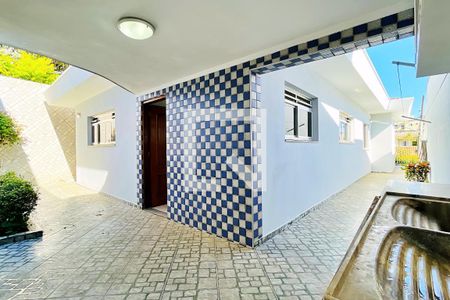 Casa à venda com 195m², 3 quartos e 3 vagasÁrea de Serviço