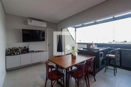 Apartamento para alugar com 148m², 3 quartos e 2 vagas Apartamento para alugar com 148m², 3 quartos e 2 vagasCozinha