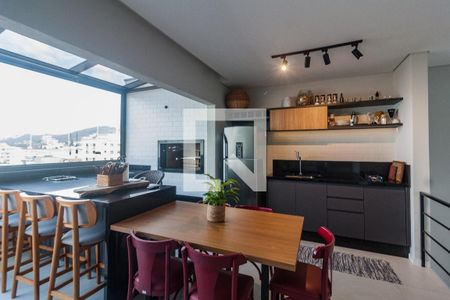 Apartamento para alugar com 148m², 3 quartos e 2 vagas Apartamento para alugar com 148m², 3 quartos e 2 vagasCozinha