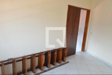 Casa de condomínio à venda com 370m², 5 quartos e 4 vagasQuarto 2 da Edicula 