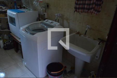 Casa de condomínio à venda com 370m², 5 quartos e 4 vagasÁrea de Serviço