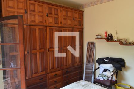 Casa de condomínio à venda com 370m², 5 quartos e 4 vagasQuarto 1