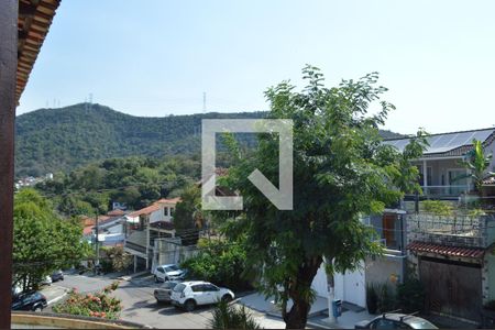 Casa de condomínio à venda com 370m², 5 quartos e 4 vagasVista da Varanda 