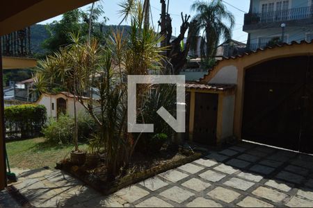 Casa de condomínio à venda com 370m², 5 quartos e 4 vagasJardim 