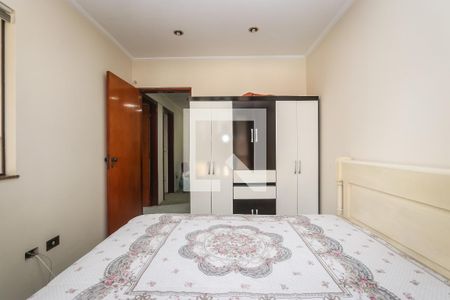 Casa de condomínio para alugar com 300m², 4 quartos e 5 vagas Casa de condomínio para alugar com 300m², 4 quartos e 5 vagasQuarto 1