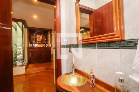 Casa de condomínio para alugar com 300m², 4 quartos e 5 vagas Casa de condomínio para alugar com 300m², 4 quartos e 5 vagasLavabo