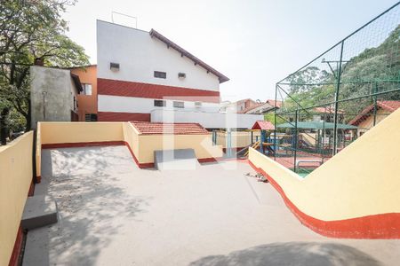 Casa de condomínio para alugar com 300m², 4 quartos e 5 vagas Casa de condomínio para alugar com 300m², 4 quartos e 5 vagasÁrea comum