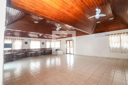 Casa de condomínio para alugar com 300m², 4 quartos e 5 vagas Casa de condomínio para alugar com 300m², 4 quartos e 5 vagasÁrea comum