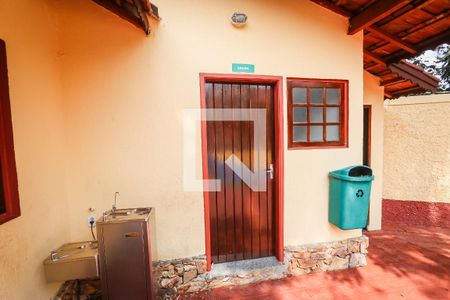 Casa de condomínio para alugar com 300m², 4 quartos e 5 vagas Casa de condomínio para alugar com 300m², 4 quartos e 5 vagasÁrea comum