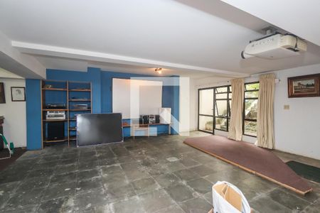 Casa de condomínio para alugar com 300m², 4 quartos e 5 vagas Casa de condomínio para alugar com 300m², 4 quartos e 5 vagasÁrea externa